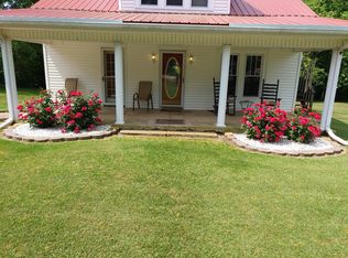 429 Spencer Aly, Charlotte, TN 37036