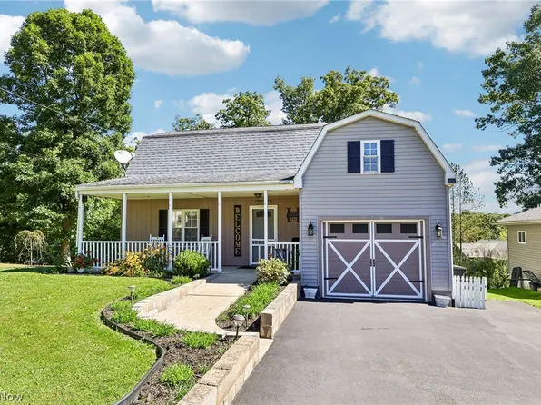 1130 Howell Rd, East Palestine, OH 44413