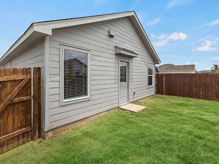 13422 Furyk Dr — Photo 23