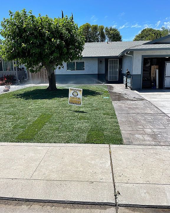 2nd image of 3161 Buthmann Ave
