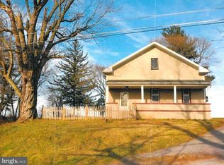 10 Hill Rd, Hanover, PA 17331