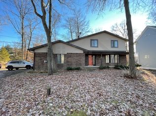 1705 Wickham, Commerce Township, MI 48382