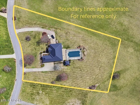 522 Waterstone Cir, Greeneville, TN 37745