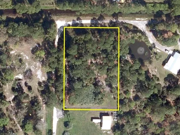 4950 Grovers Rd, Fort Pierce, FL 34951