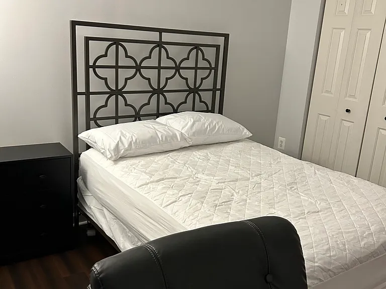 Juniper Dr — Photo 1