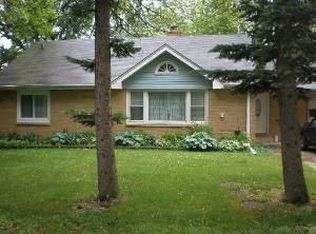 52 Pleasant Oak Ct, Fox Lake, IL 60020