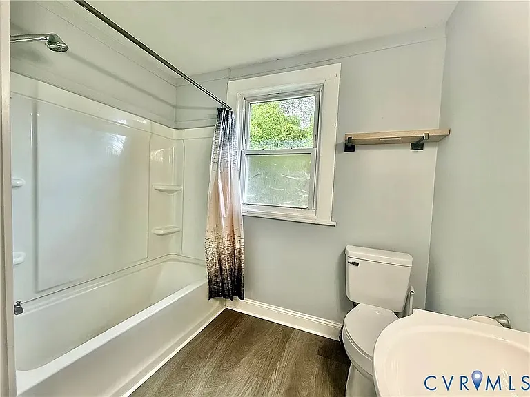 419 Park Ave #A — Photo 10