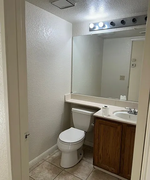 2718 Birchwood Ct — Photo 7