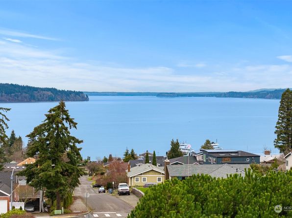 9 XXX Washington Street, Steilacoom, WA 98388