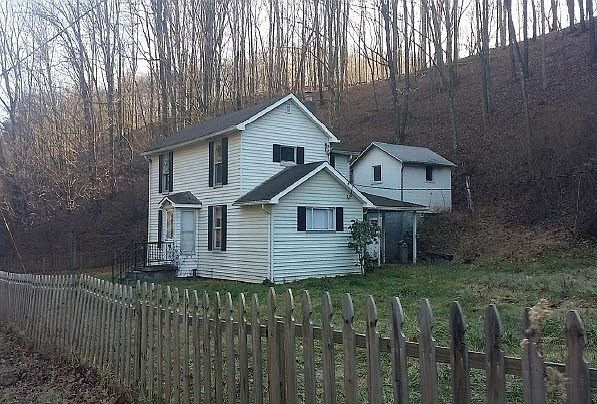 2nd image of 957 Old Furnace Rd