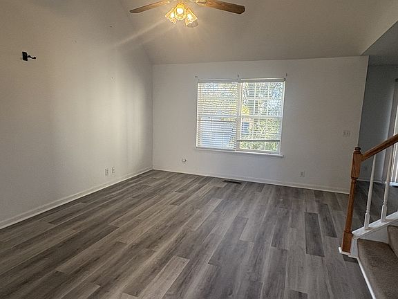 3rd image of 7165 Legacy Dr
