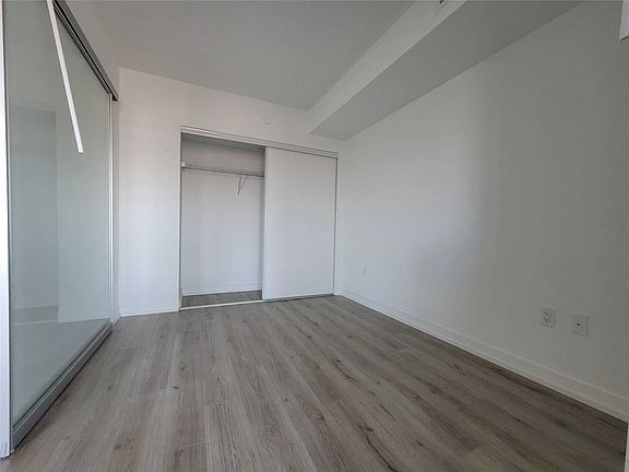 4th image of 395 Bloor St E #3006