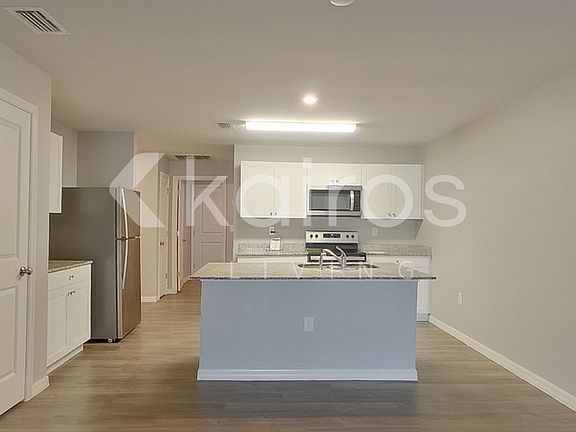 5th image of 18328 Gibraltar Ln