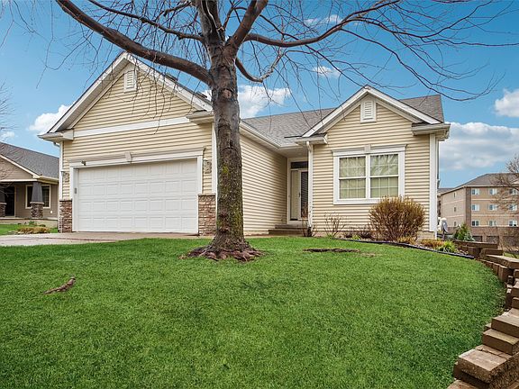 2nd image of 14550 Alpine Dr