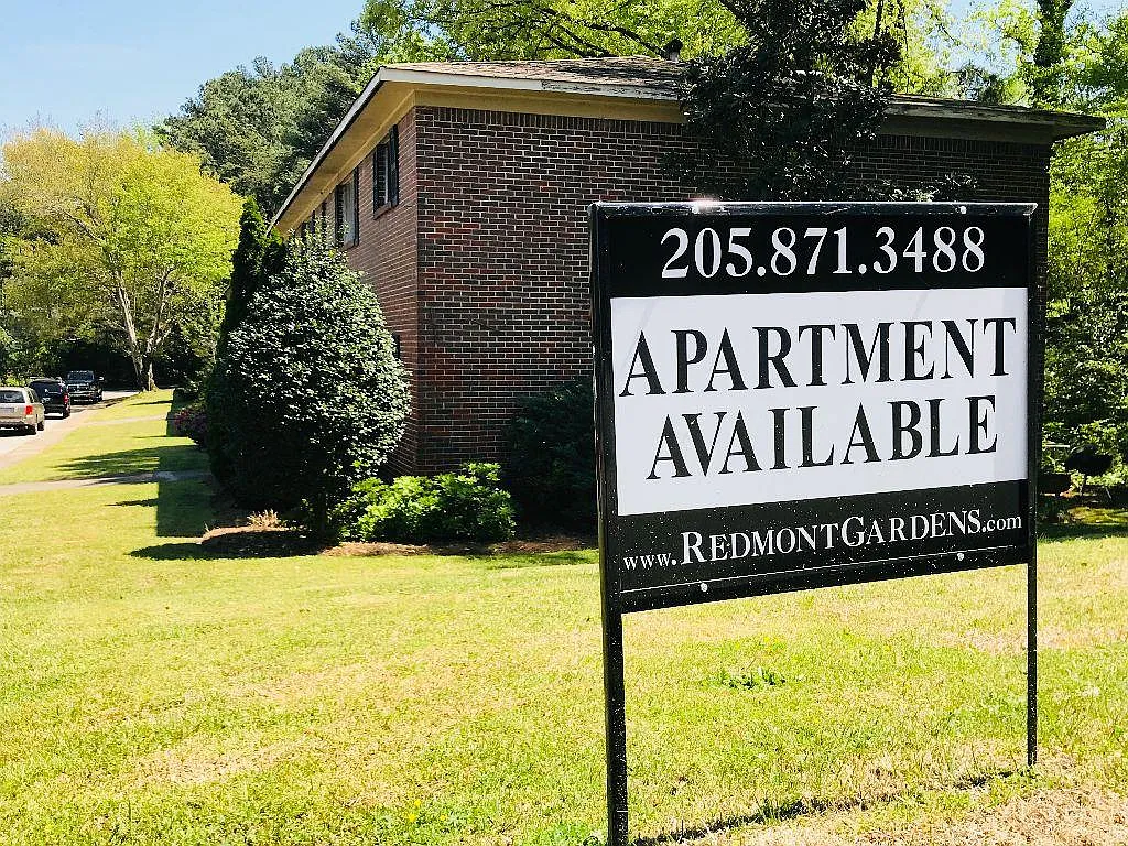 2 bed, 800 sqft, $1,075 — Photo 3
