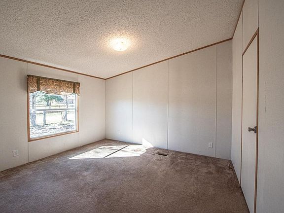 3rd image of 3164 County Road 112