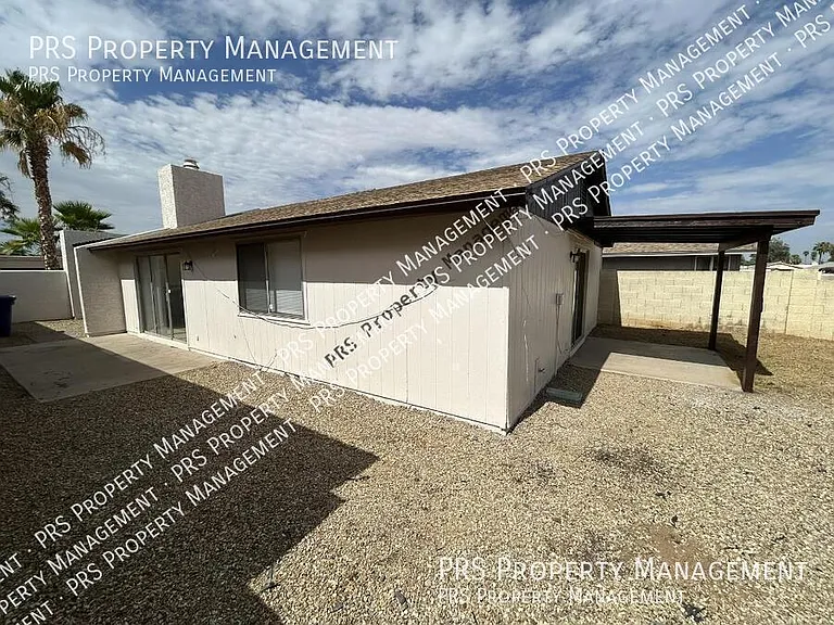 1762 W Colt Rd — Photo 31
