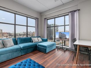 292 W Western Ave #303, Muskegon, MI 49440