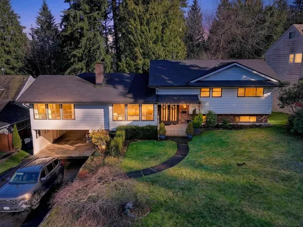 1838 Harbour Dr, Coquitlam, BC V3J 5W7