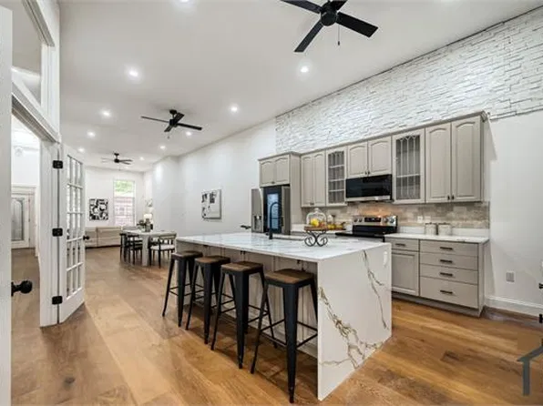 1704 Madison Ave, Baltimore, MD 21217