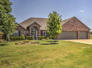6889 S 304 East Ave, Broken Arrow, OK 74014