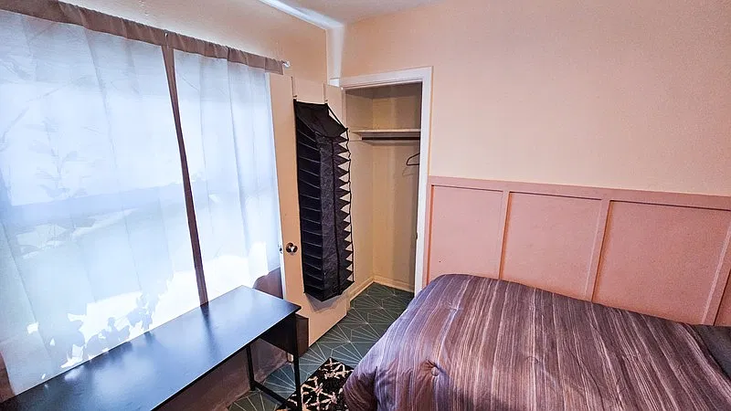 1 bed, 1.0 bath, 110 sqft, $750 — Photo 3