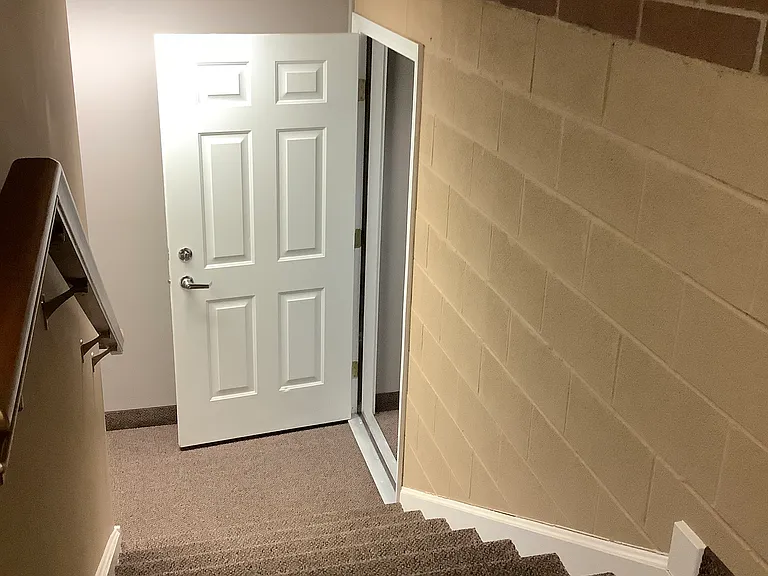 Lower unit entry door