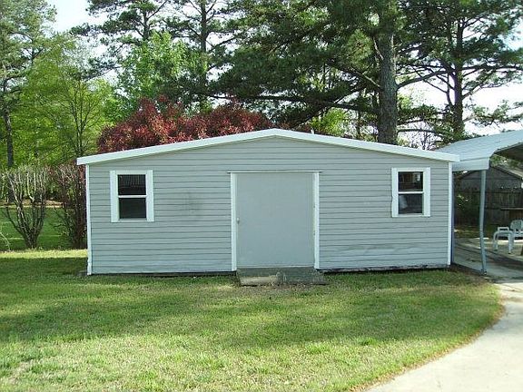 2nd image of 102 Hillcrest Dr