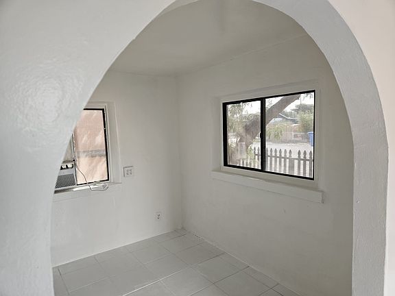 5th image of 9031 N 11th St #11