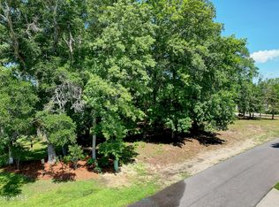66 Oyster Ct SW, Sunset Beach, NC 28468