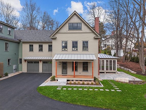 3rd image of 14 Dexter Ln #B