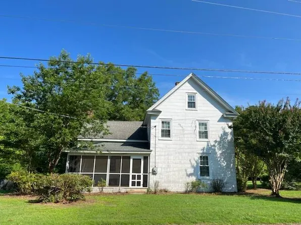 33470 Craddockville Rd, Craddockville, VA 23341