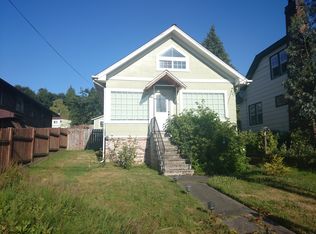 2849 21st Ave W, Seattle, WA 98199