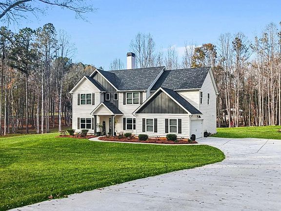 4th image of 435 Paynes Lake Rd