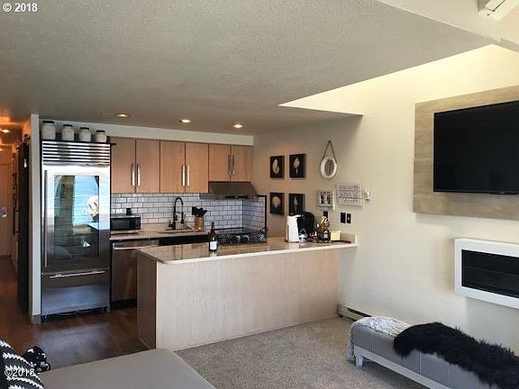 5th image of 1000 SE Bay Blvd #444