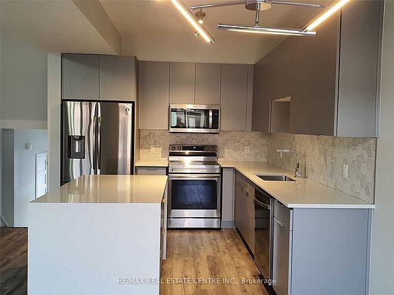 5th image of 3380 Singleton Ave #95