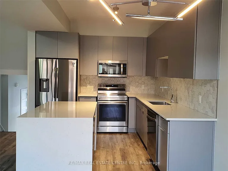 3380 Singleton Ave #95 — Photo 4