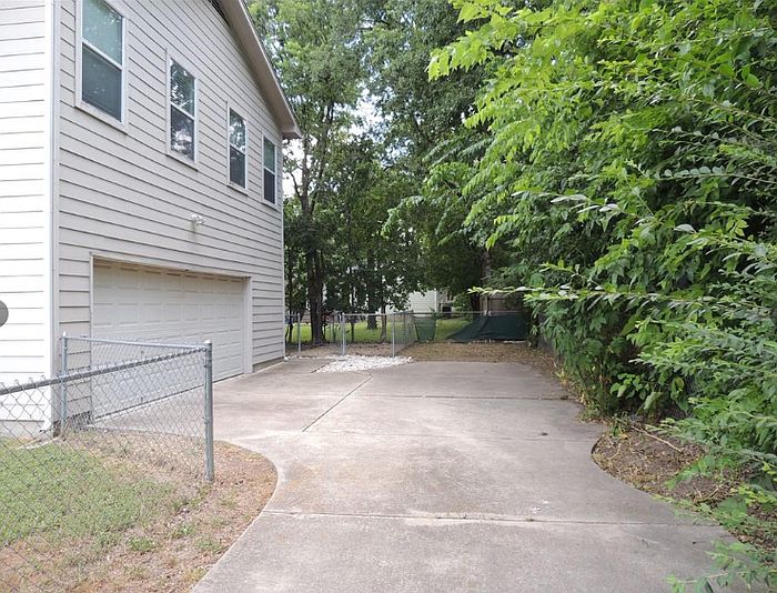 1st image of 1508 Karen Ave #B
