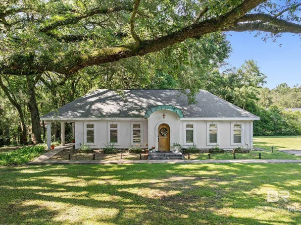 8617 Dyer Rd, Fairhope, AL 36532