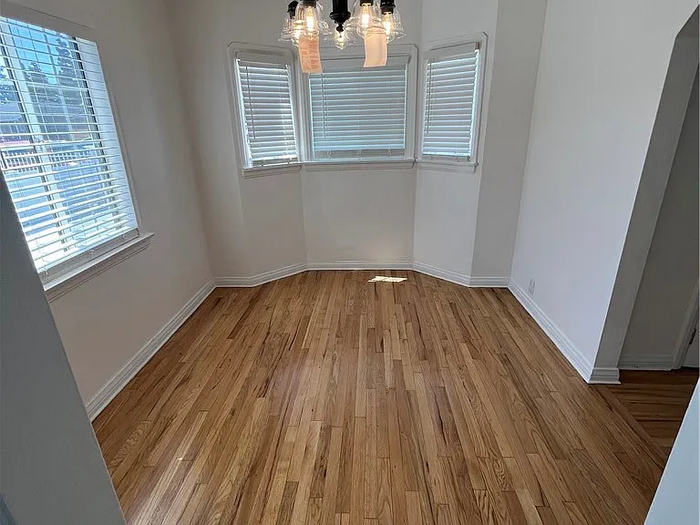 9441 Beverly St — Photo 29