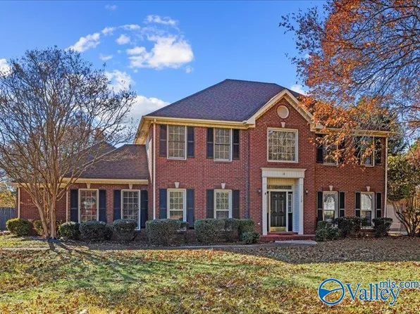 110 Lake Crest Cir, Madison, AL 35758