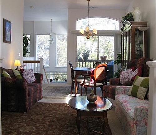 3rd image of 574 Alexis Cir