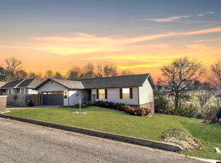 32 Abby Ln, Cotter, AR 72626