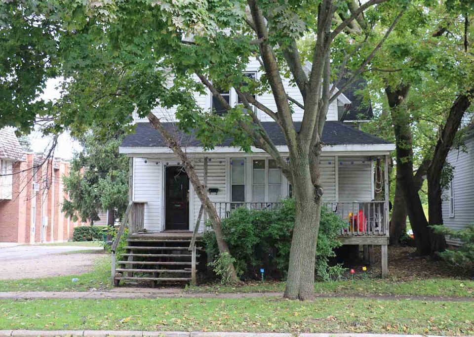 1st image of 713 Chicago St