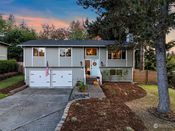 2714 Lexington Street, Steilacoom, WA 98388