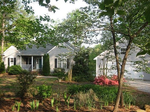 5th image of 170 Roanoke Dr