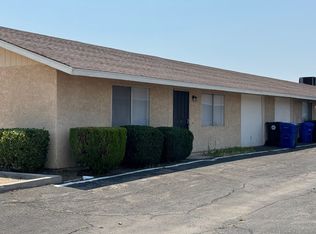 21725 Nisqually Rd APT 4, Apple Valley, CA 92308