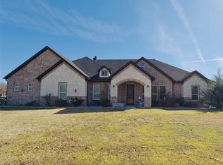 319 Lanier Rd, Combine, TX 75159