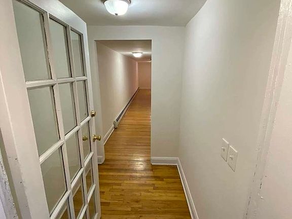 3rd image of 736A Union St #Garden1