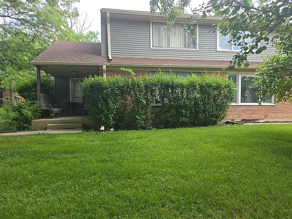 1st image of 299 Dogwood St